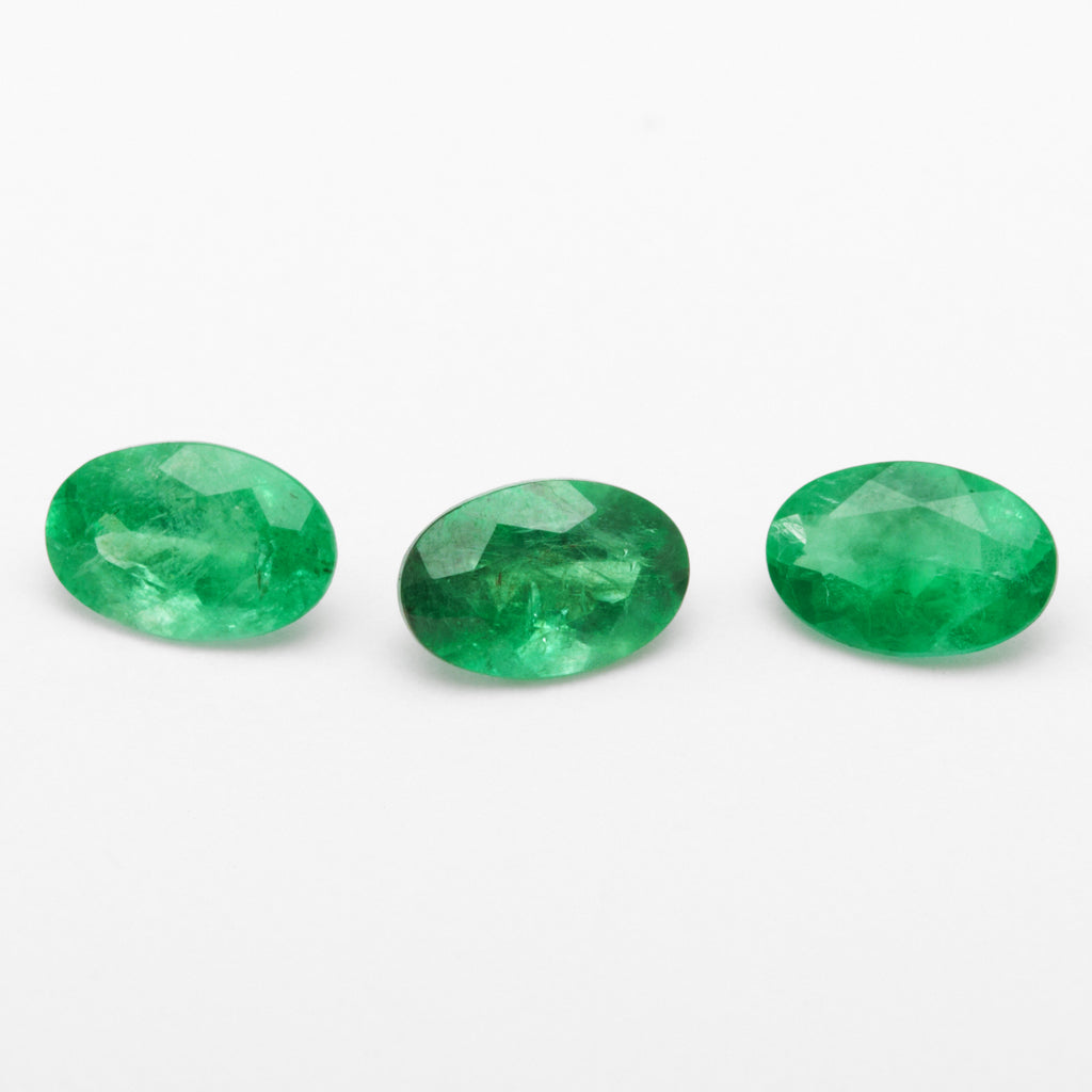 6x4mm AAA Dark Brazilian Emerald Ovals
