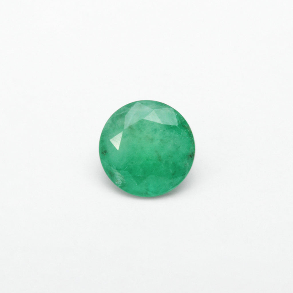 0.84ct Brazilian Emerald Round