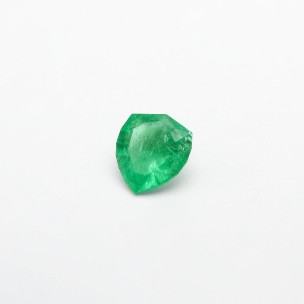 0.39ct Brazilian Emerald Crest