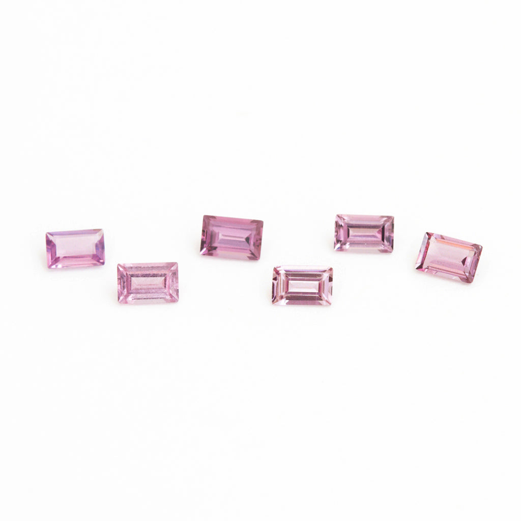 3x2mm Grey-Pink Spinel Baguettes