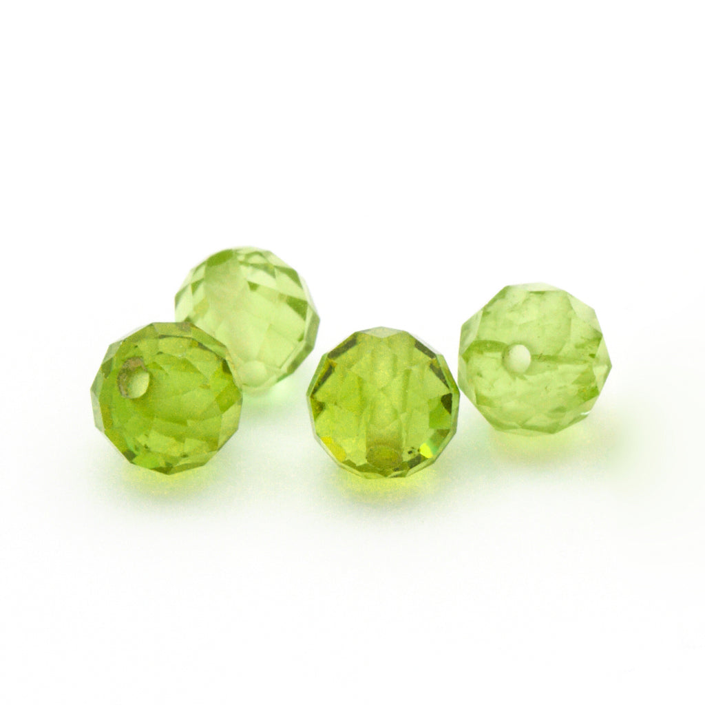 4 to 6mm Mesa Verde® Peridot Round Beads