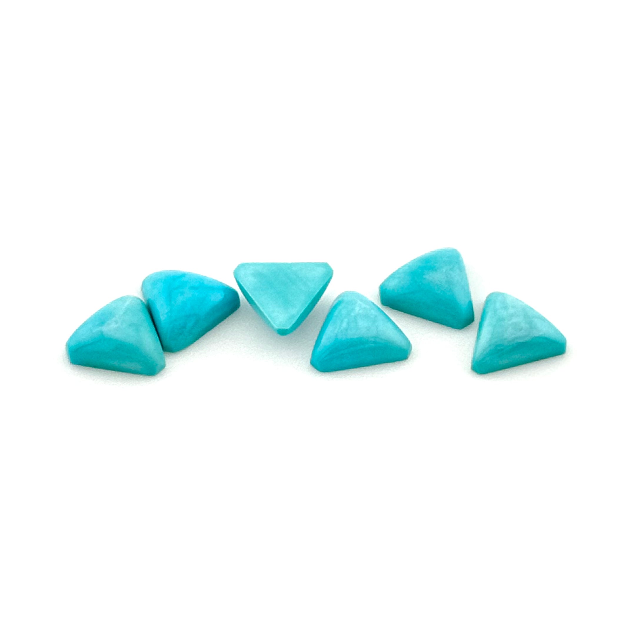 4 to 6mm Arizona Turquoise Triangle Cabs