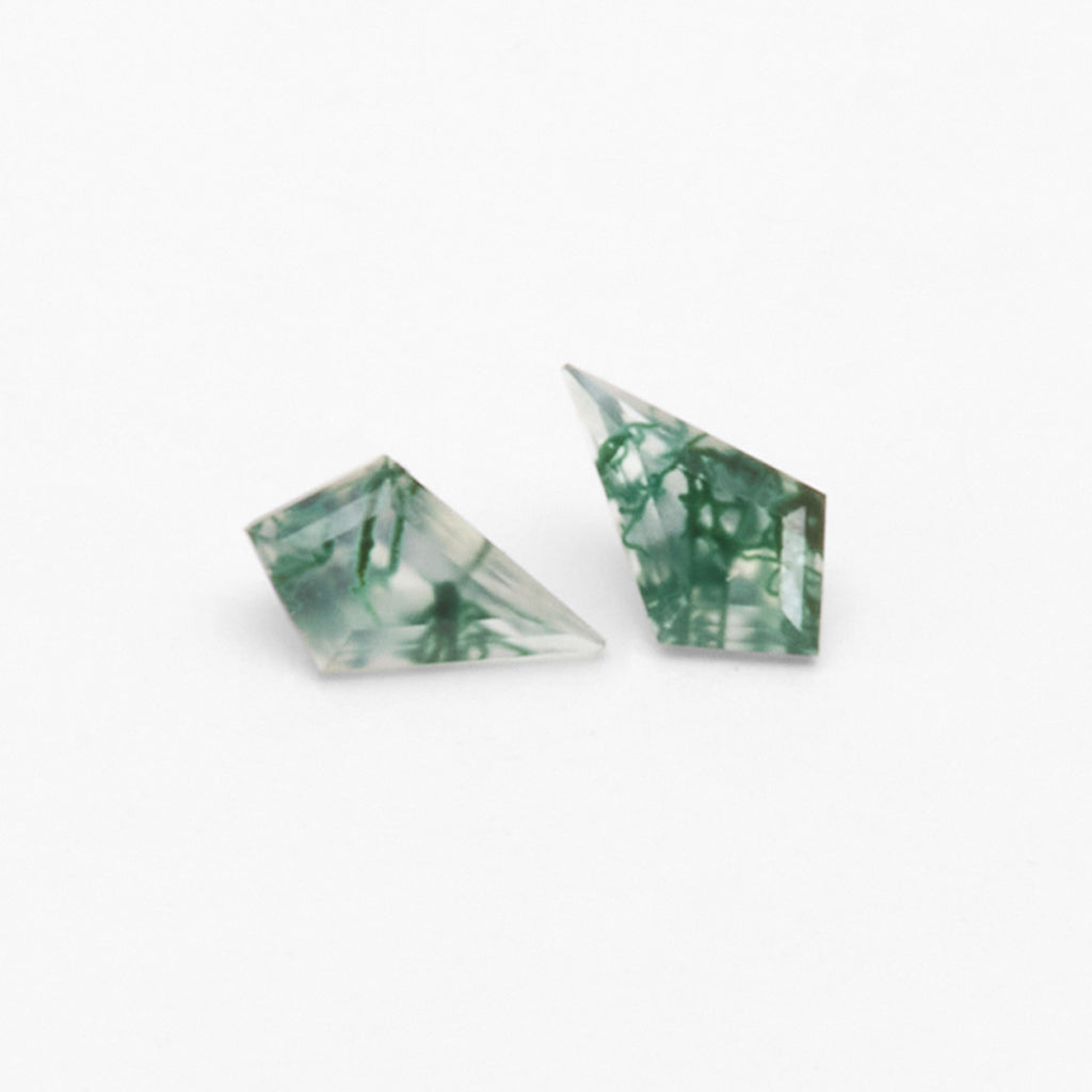 4x2 to 7x4mm Moss Agate Kites