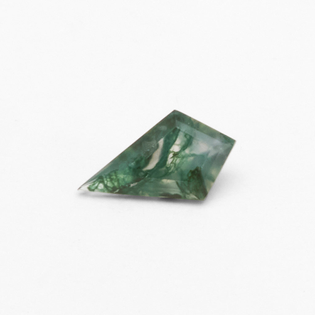 4x2 to 7x4mm Moss Agate Kites