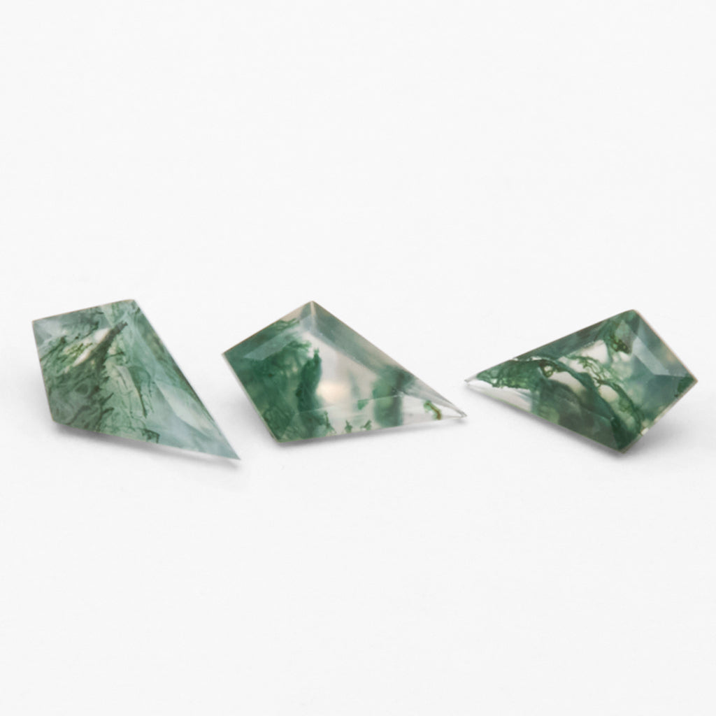 4x2 to 7x4mm Moss Agate Kites