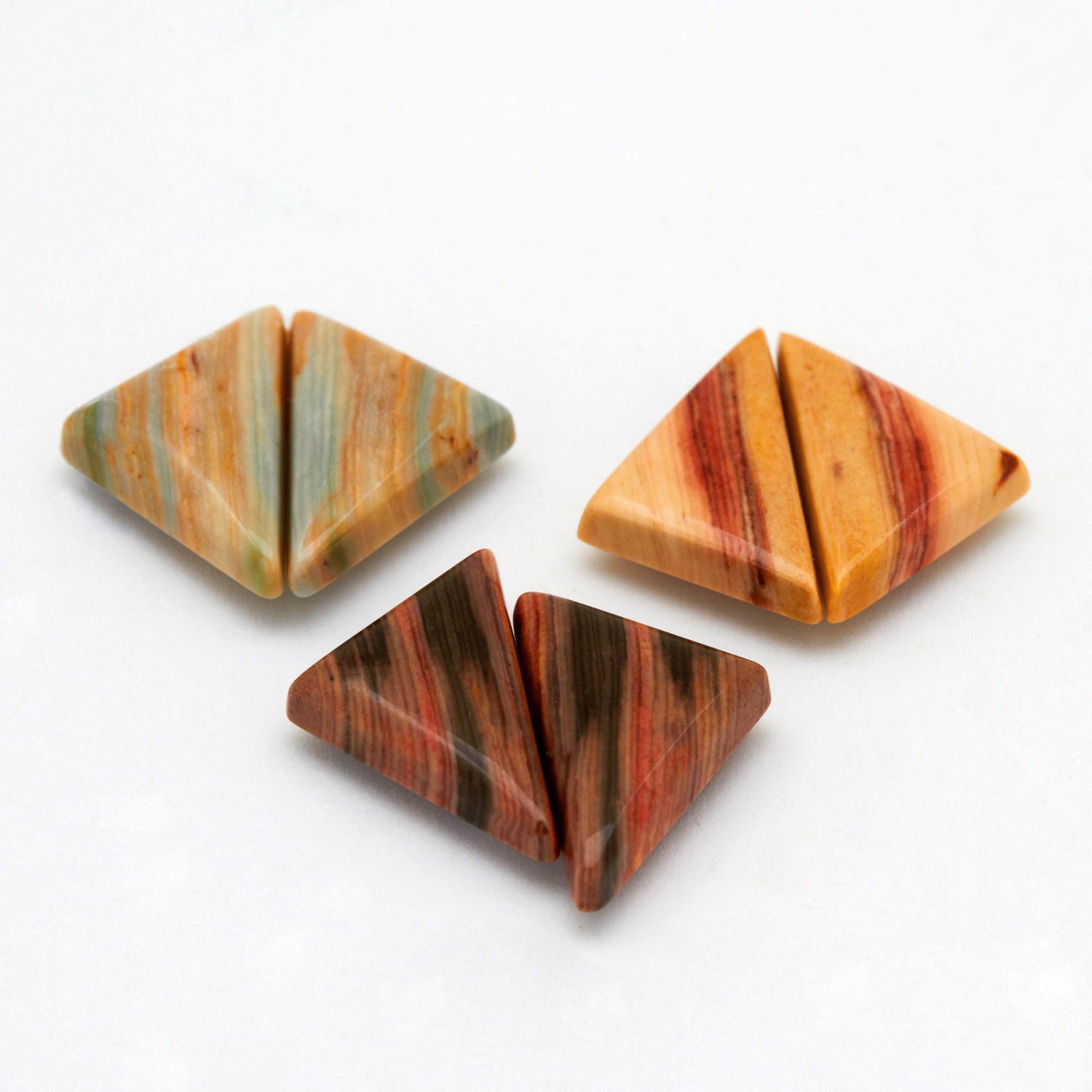 17x14mm Caldera Jasper Triangle Cabs