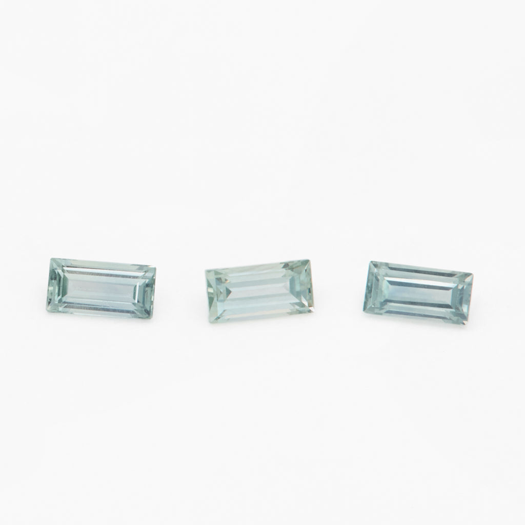 4x2 to 5x2.5mm Medium Teal Montana Sapphire Baguettes