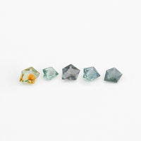 < 1ct One-of-a-Kind Multi-Colored Montana Sapphire GeoCuts™