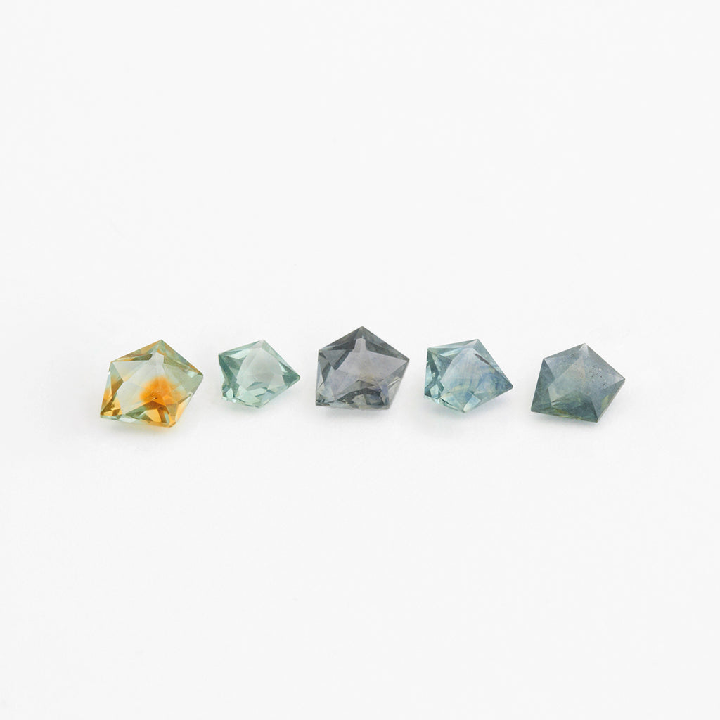 < 1ct One-of-a-Kind Multi-Colored Montana Sapphire GeoCuts™