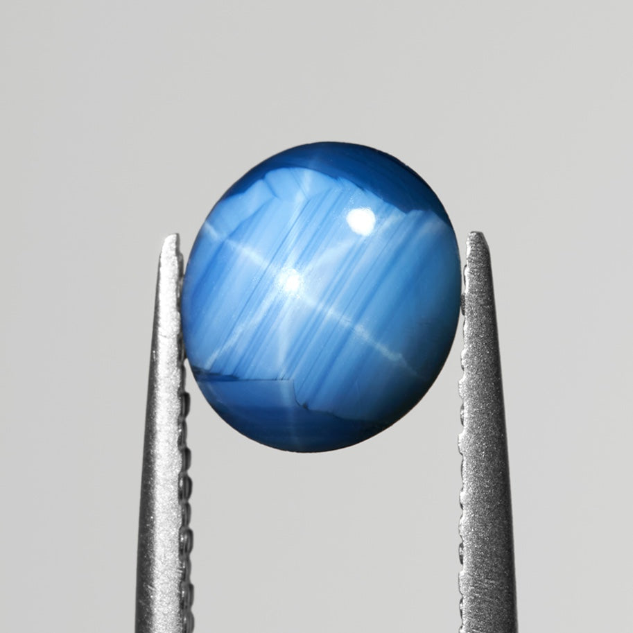 Star Cabs, Stealing the Spotlight