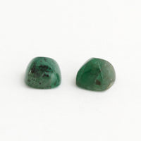 4 to 6.5mm Brazilian Emerald Sugarloaf Cabs