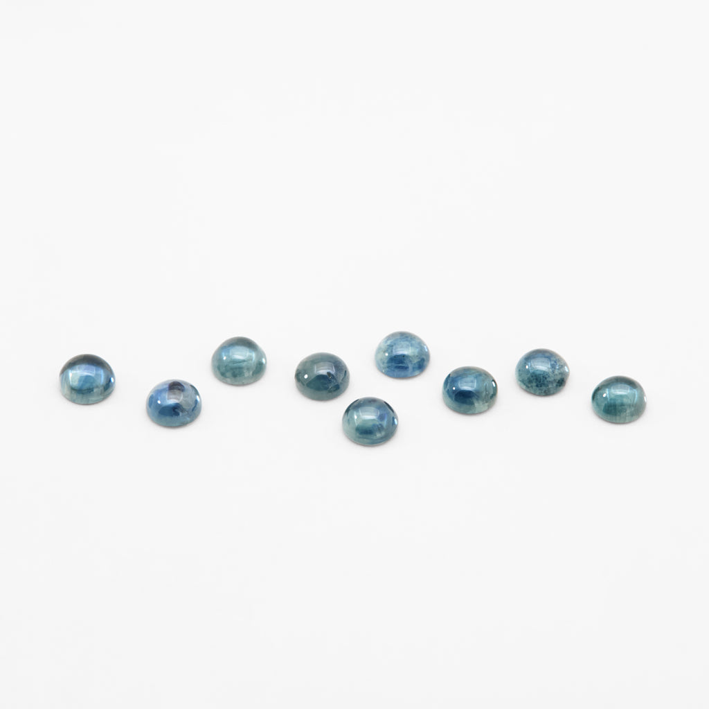2.5 to 3.5mm Dark Denim Montana Sapphire Round Cabs