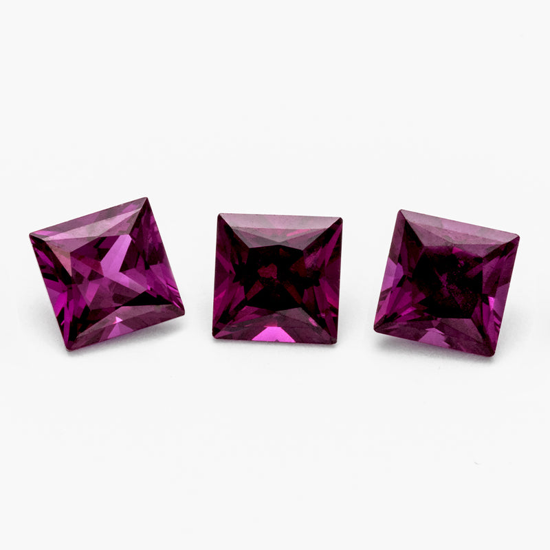 4 to 6mm Grape Garnet® Princess Cuts