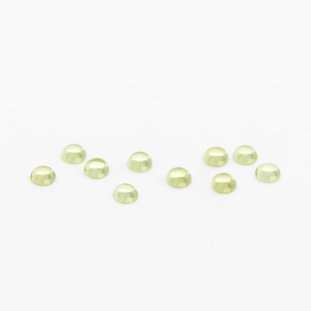 2 to 3mm Mesa Verde® Peridot Round Cabs