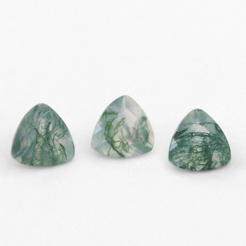 4 to 8mm Moss Agate Trillions