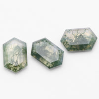 10x8 to 11x7mm Moss Agate Hex Tablets™