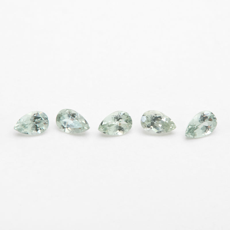 3x2 to 4x2.5mm Light Green Montana Sapphire Pears