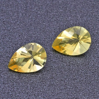 14x10mm Buff Top "S" Pattern Pear Cut Oro Verde Quartz 