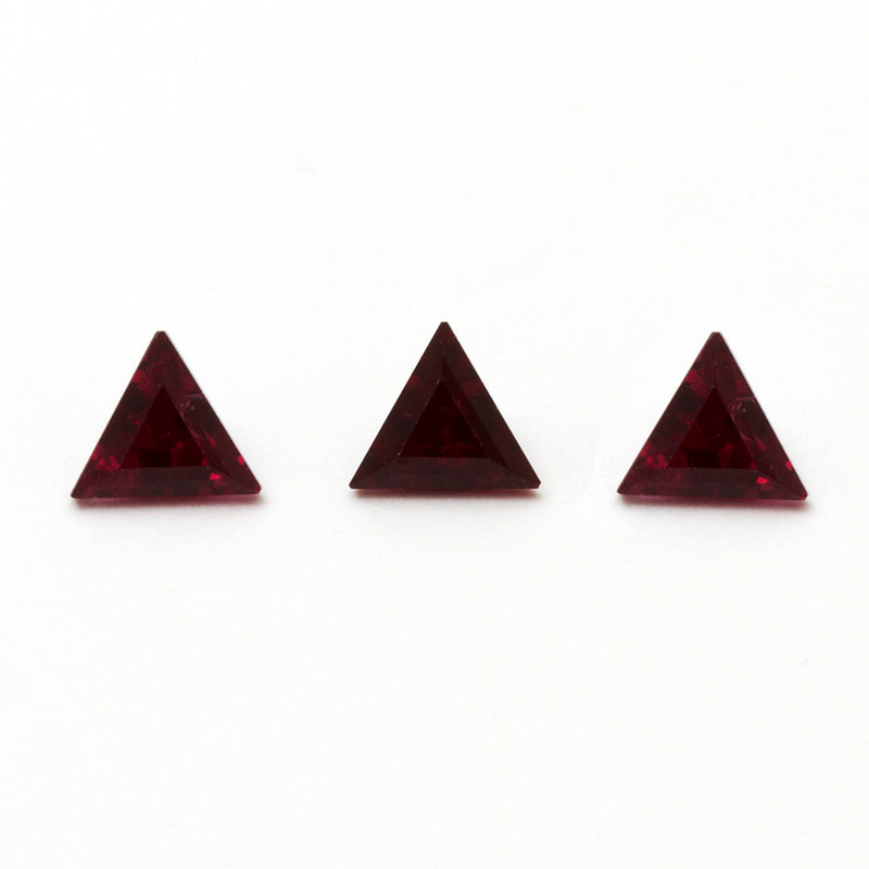 4 to 5mm Anthill Garnet Straight Side Triangles