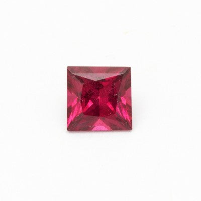 5mm Princess Cut Grape Garnet