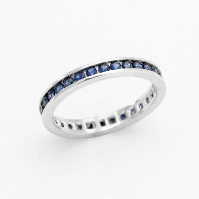 1.7mm Round Australian Sapphire Infinity Band in 14kt White Gold