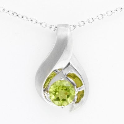 8mm Round Natural Mesa Verde Peridot Wishbone Pendant in 14kt White Gold